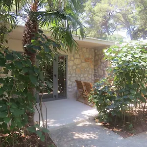 camping-mia-bungalow-mobile-home.hotelinzadar.com/